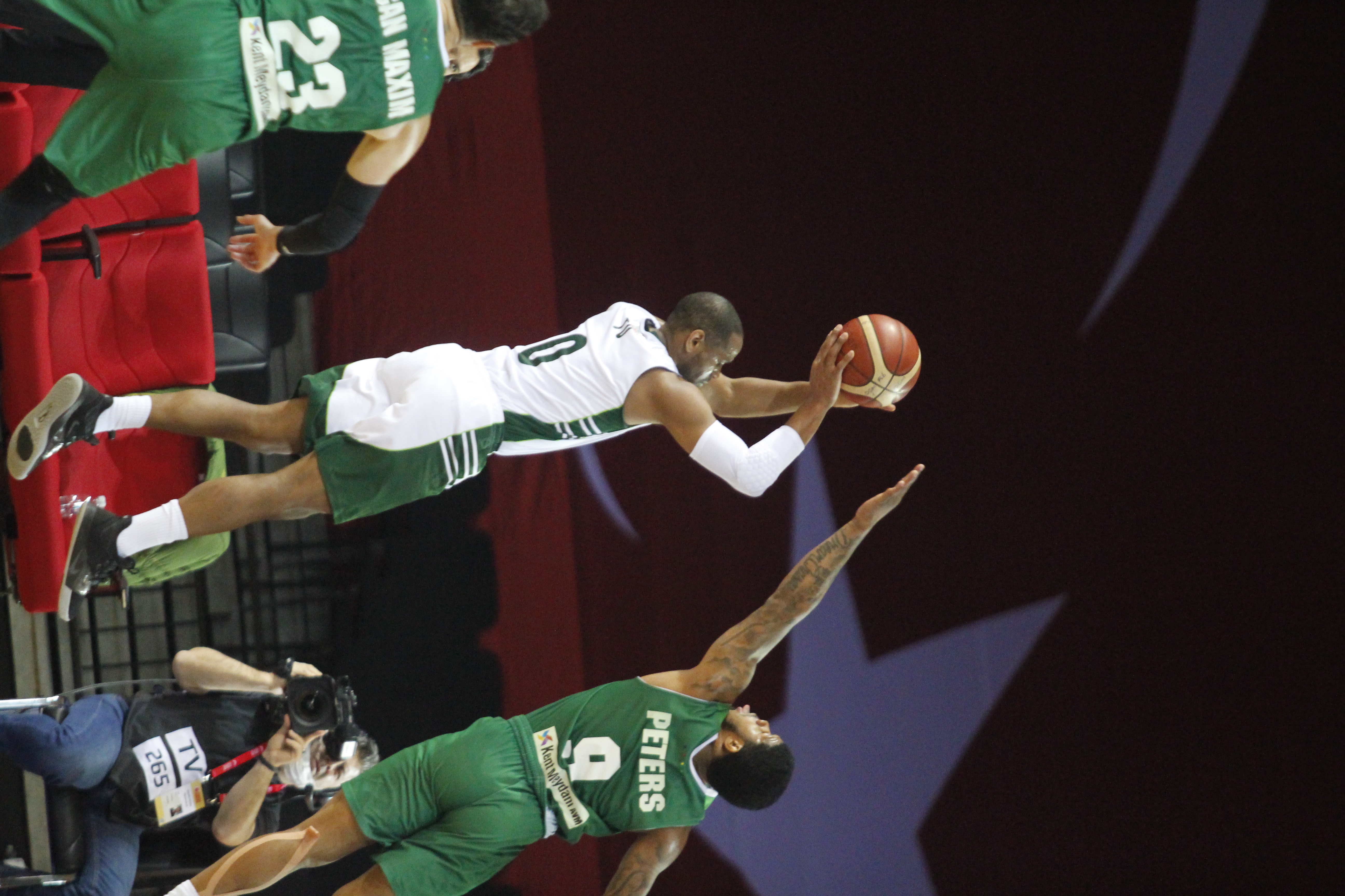"OGM ORMANSPOR:84-FRUTTİ EXTRA BURSASPOR:80"