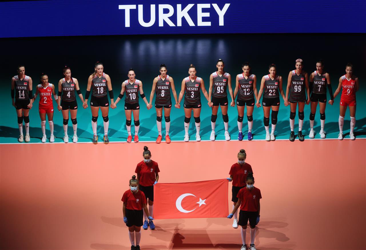 "TEBRİKLER FİLENİN SULTANLARI"