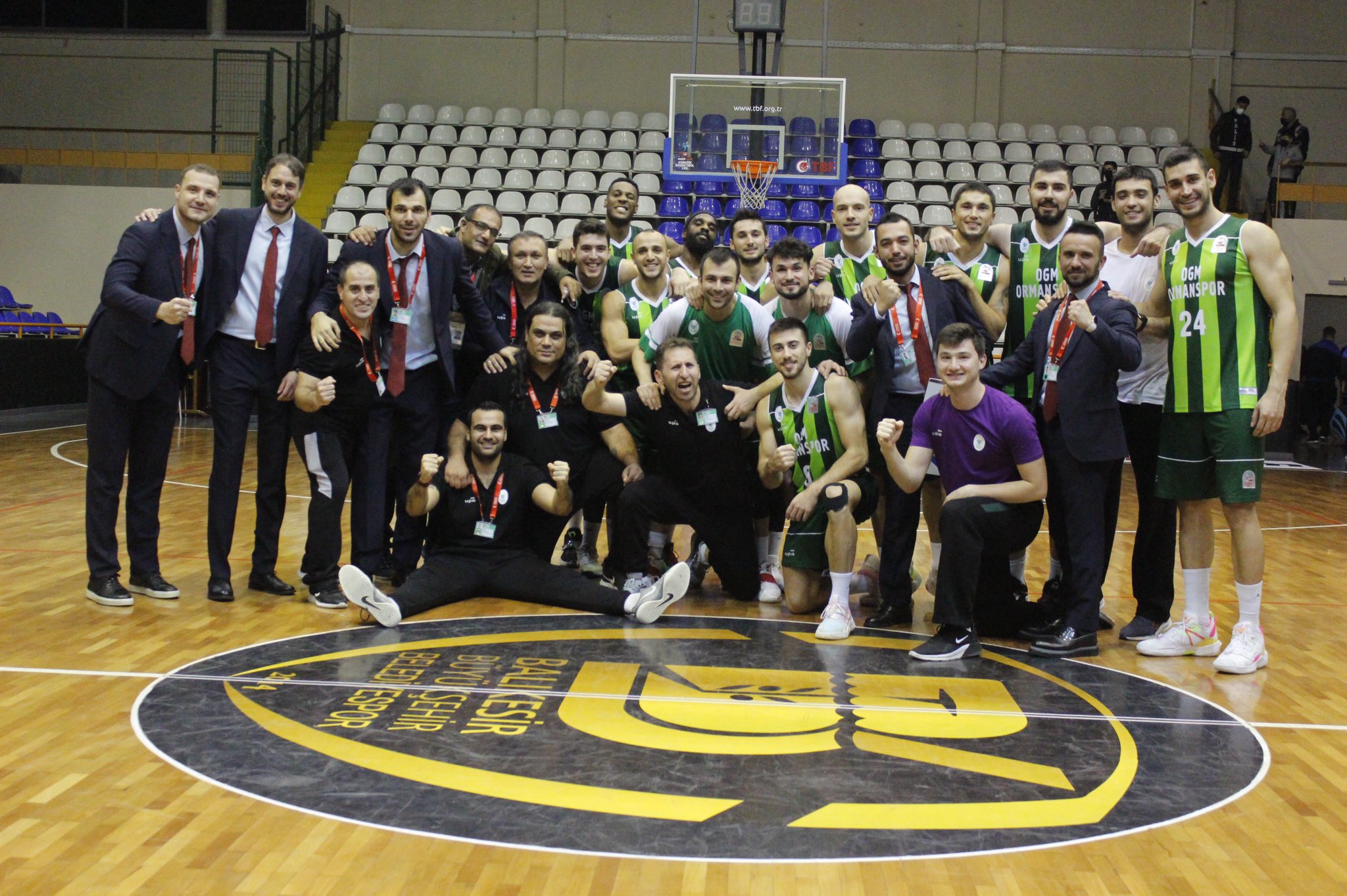 "BALIKESİR BÜYÜKŞEHİR BELEDİYESPOR:65-OGM ORMANSPOR:69"