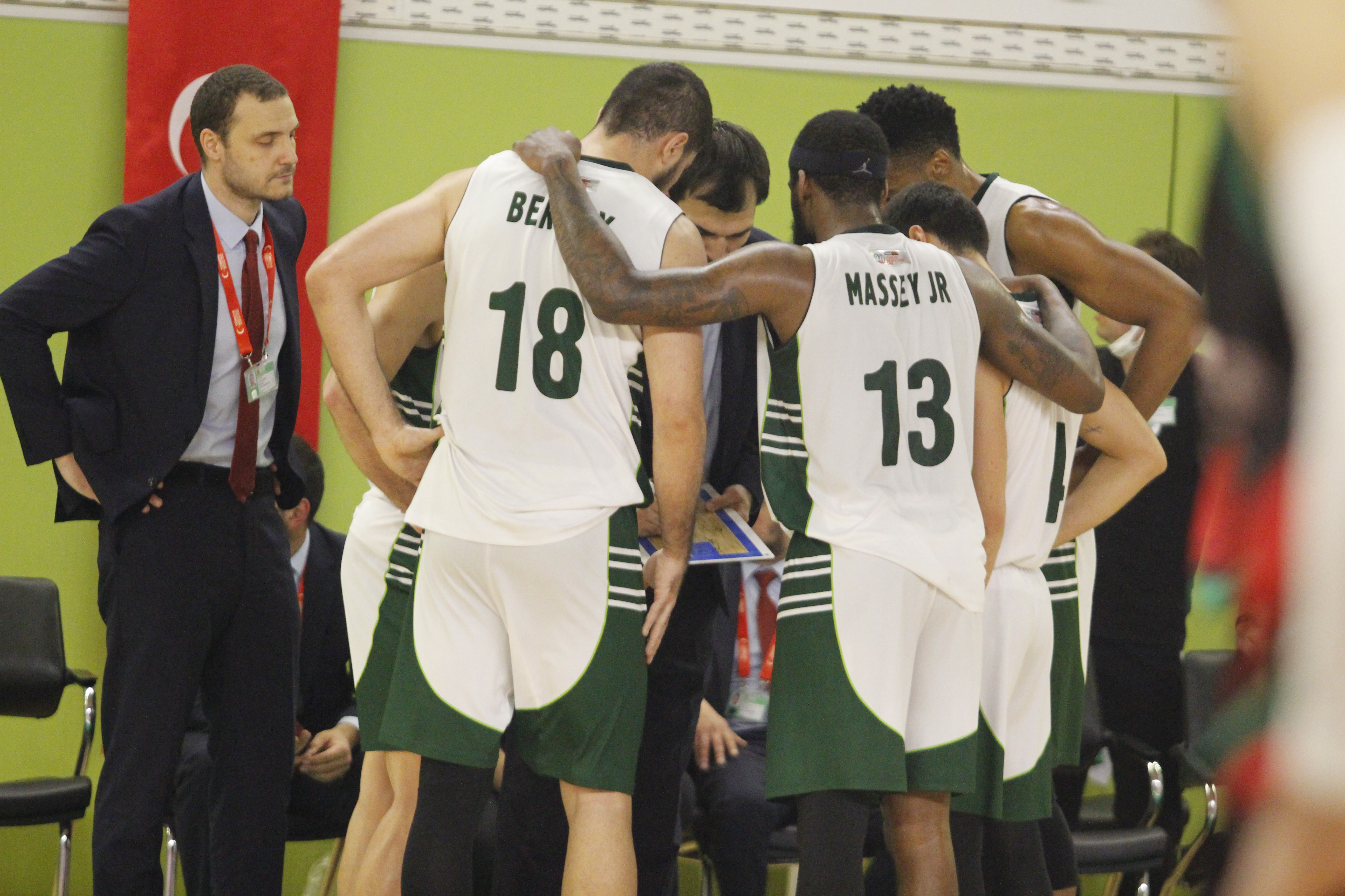 "OGM ORMANSPOR:78-BORNOVA BELEDİYESİ KARŞIYAKA:86"