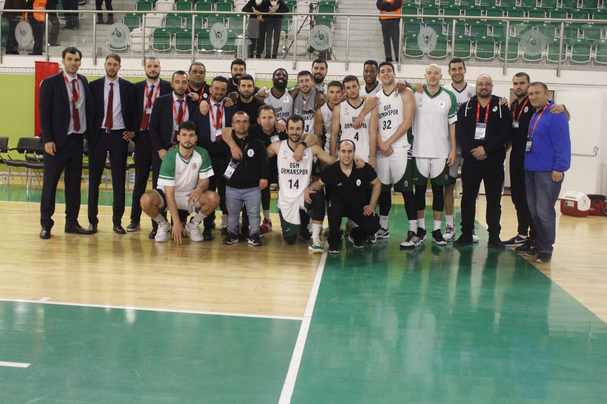 "OGM ORMANSPOR:72-AKRAN GEMLİK BASKETBOL:56"