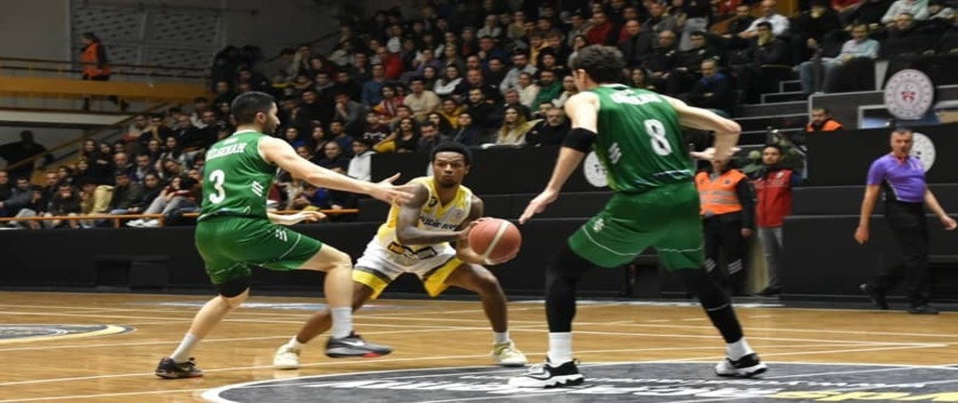 "BALIKESİR BŞB 84 - 75 OGM ORMANSPOR"